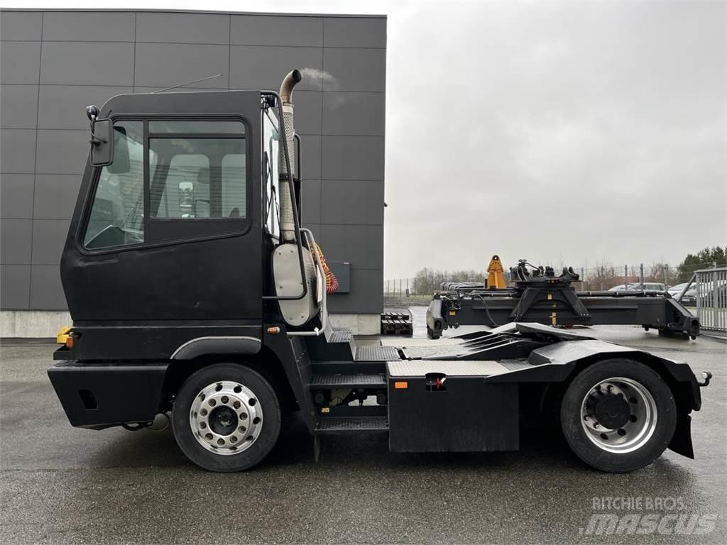 Terberg YT222 4X2 Trucks - Andet