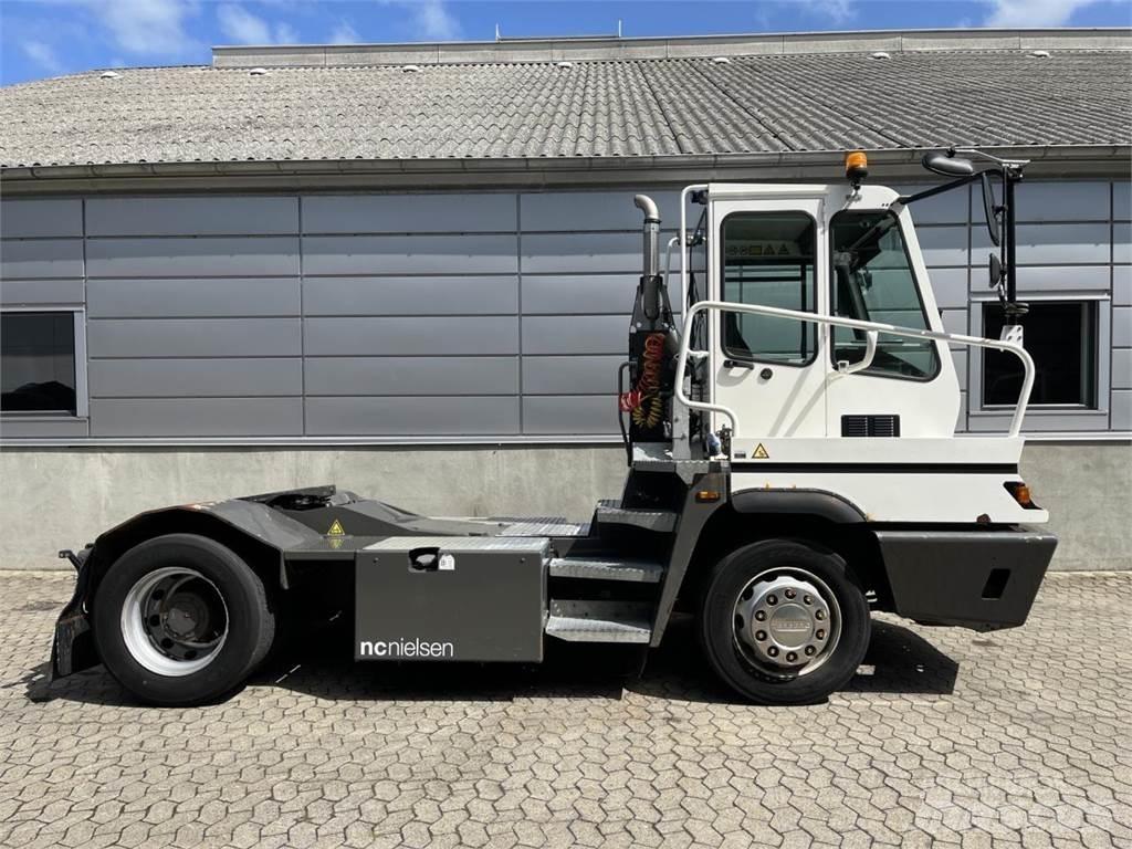 Terberg YT222 4X2 Trucks - Andet