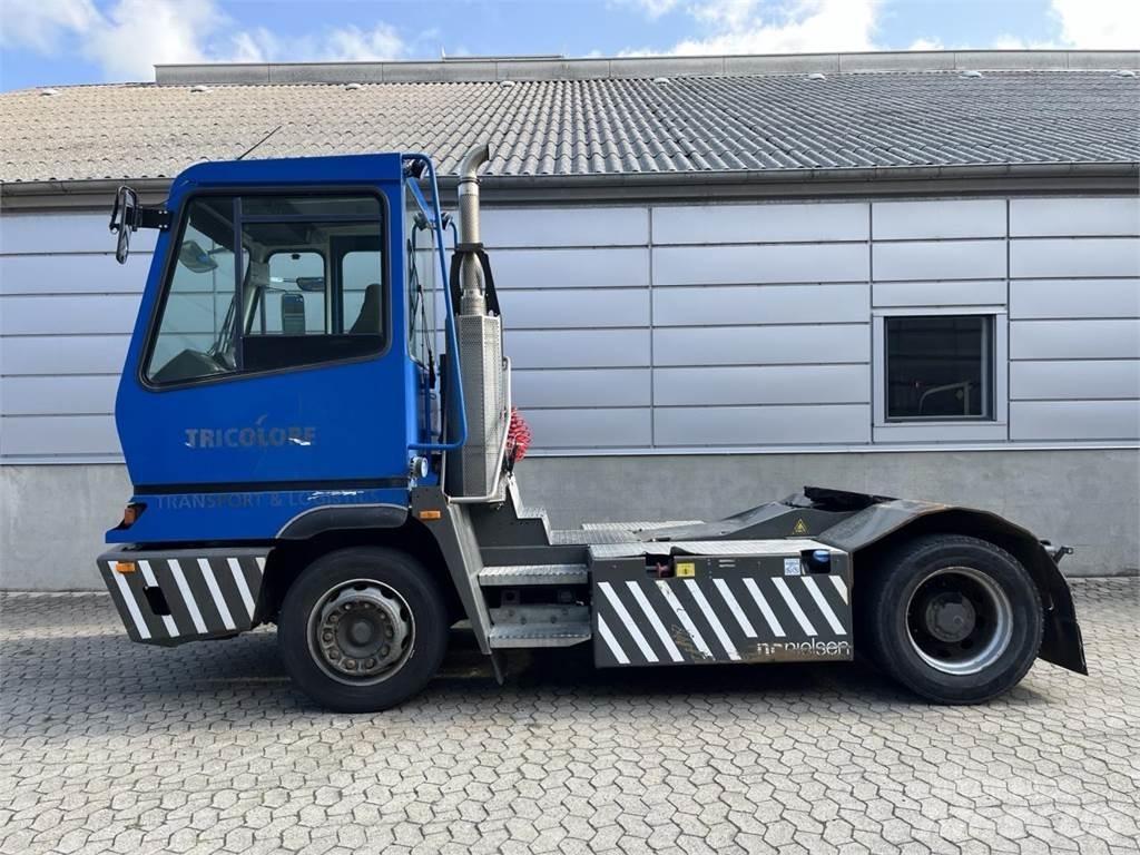Terberg YT222 4X2 Trucks - Andet