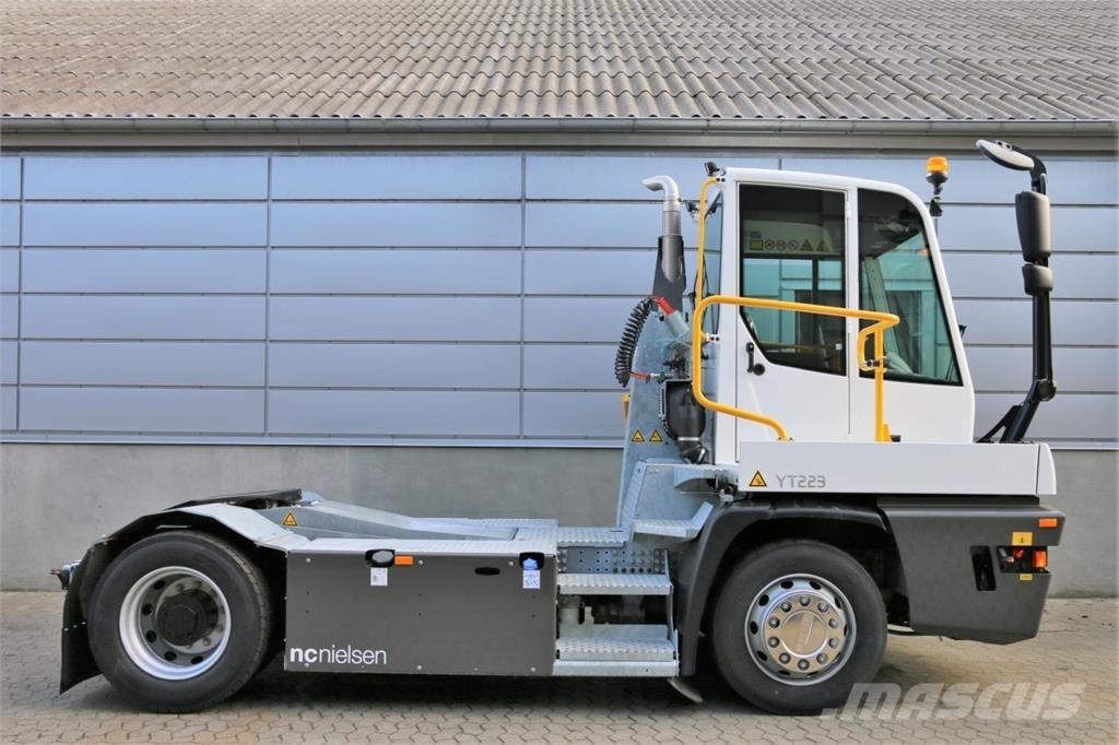 Terberg YT223 4x2 Trucks - Andet