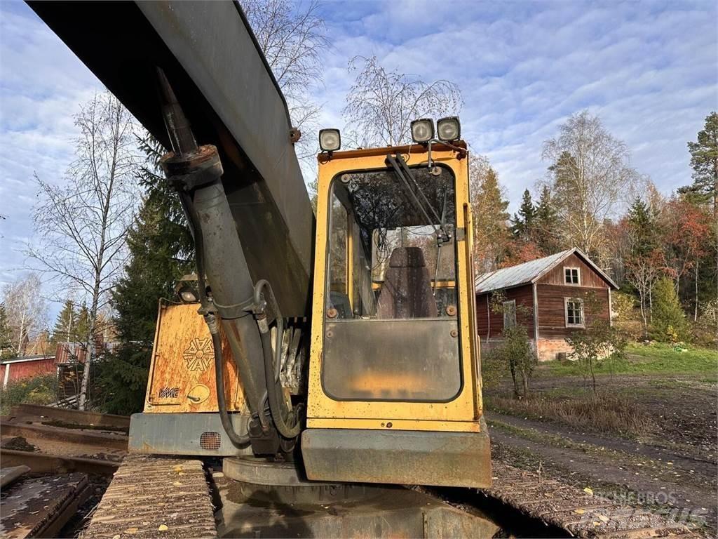 Åkerman H14 Gravemaskiner på larvebånd