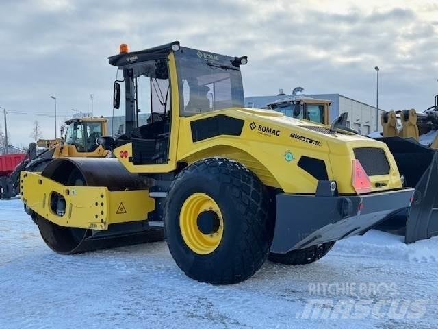Bomag BW 213D-5 Entreprenør - Andet