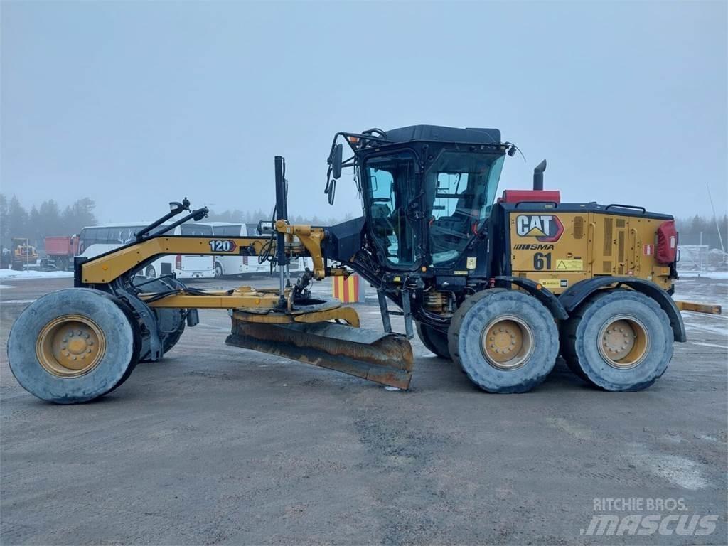 CAT 120 Vejhøvle / Gradere