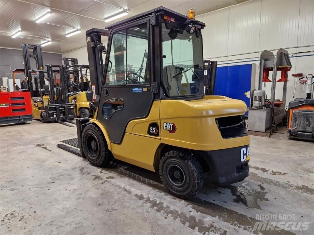 CAT DP35NT Diesel gaffeltrucks