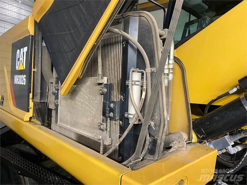 CAT MH 3026 Trucks - Andet