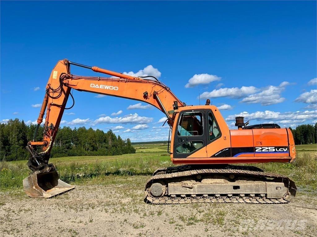 Daewoo 220LC-V Gravemaskiner på larvebånd