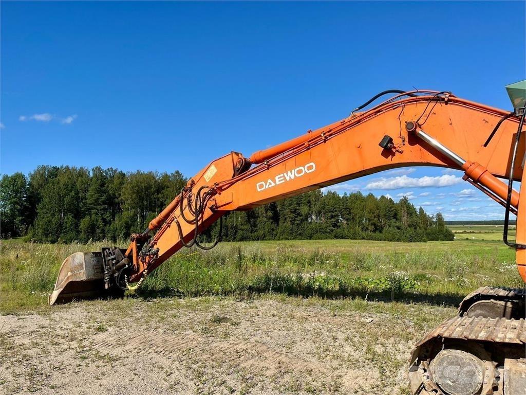 Daewoo 220LC-V Gravemaskiner på larvebånd