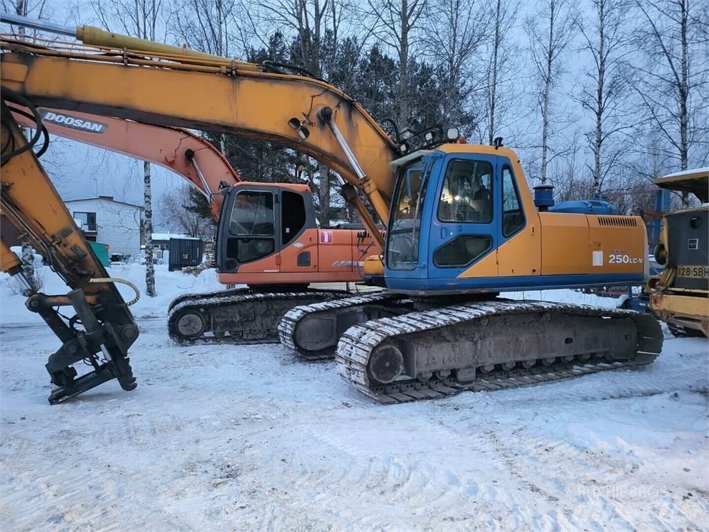 Daewoo S250lc-v Gravemaskiner på larvebånd