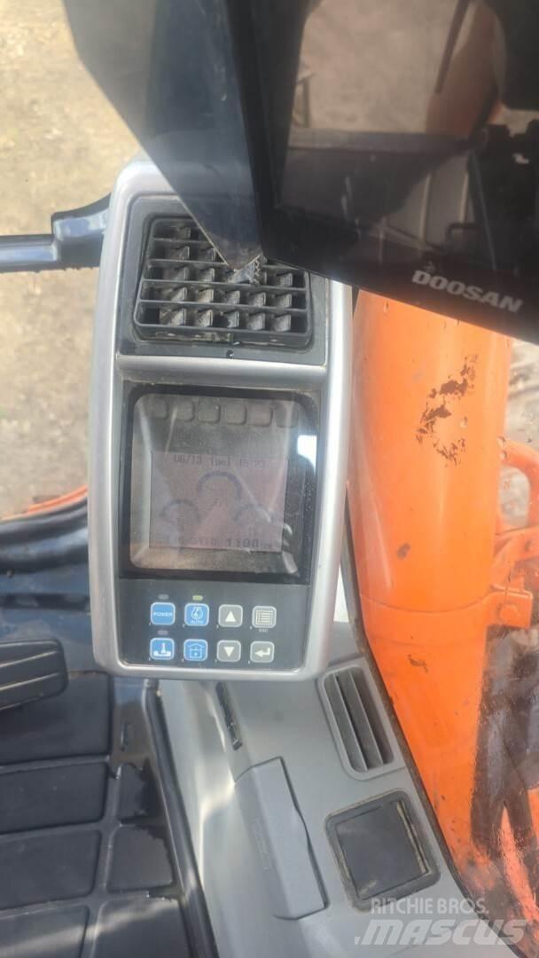 Doosan Dx180 Gravemaskiner på larvebånd