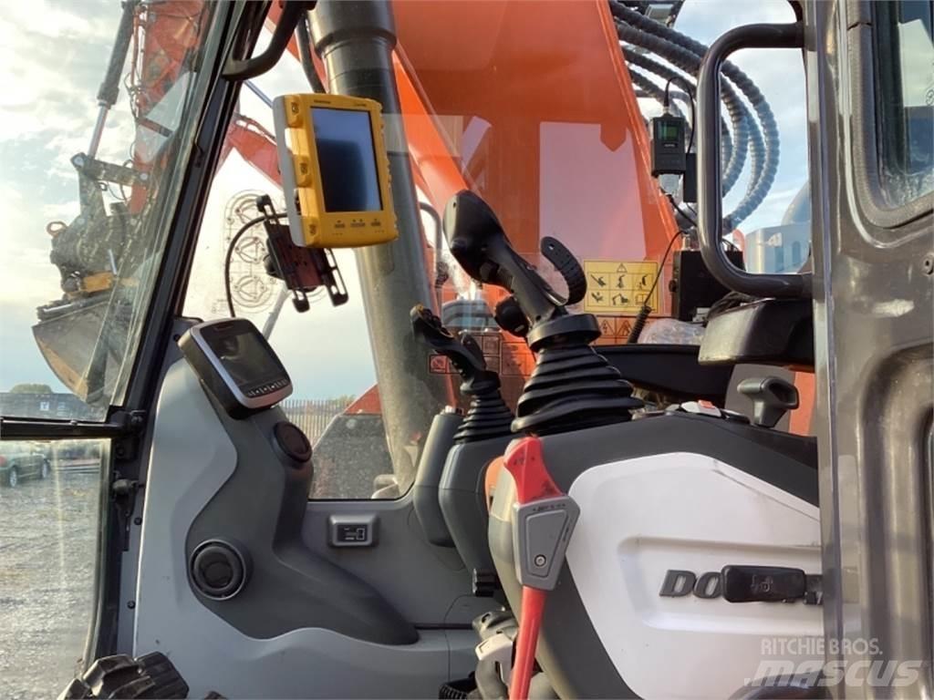 Doosan DX235 LCR Gravemaskiner på larvebånd