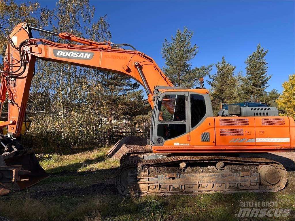 Doosan DX300 LC-3 Gravemaskiner på larvebånd