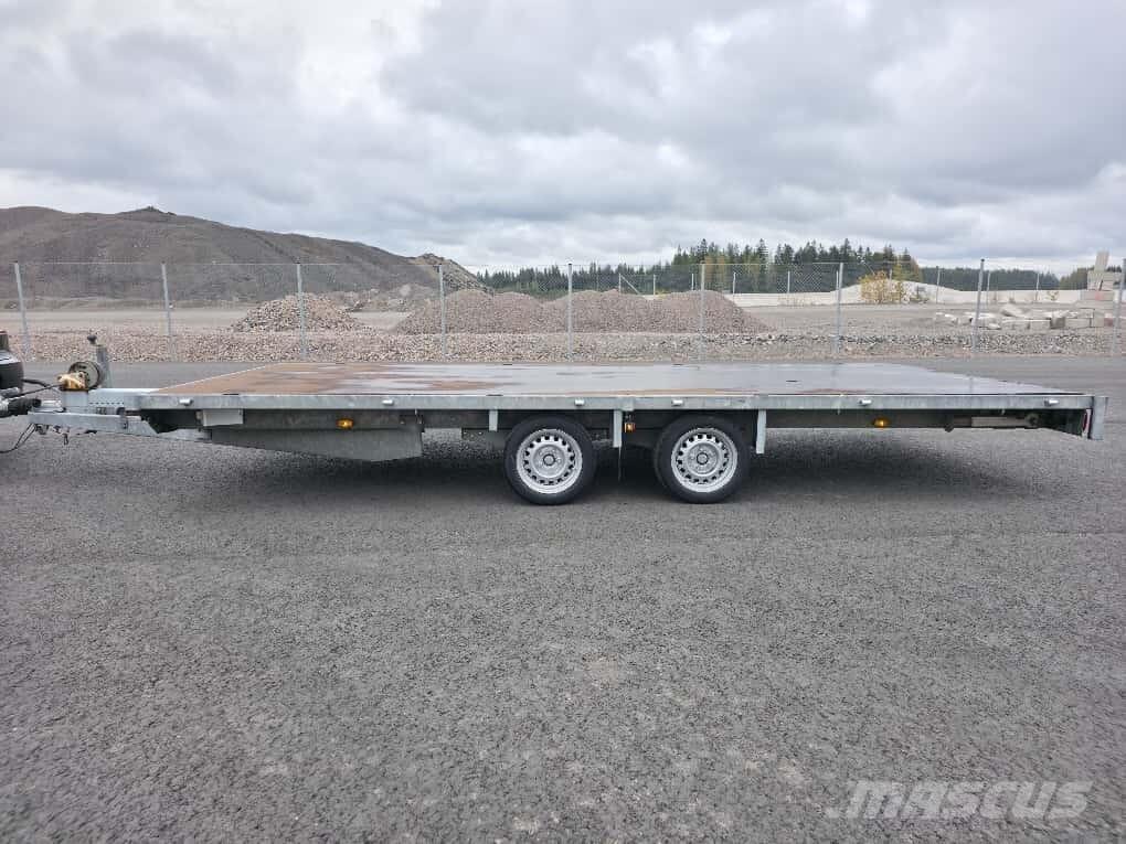 Eduard P4 3000kg Anhænger med lad/Flatbed