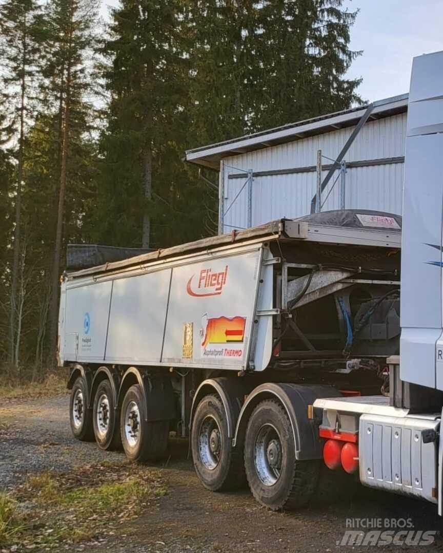 Fliegl ASS372 Semi-trailer med tip