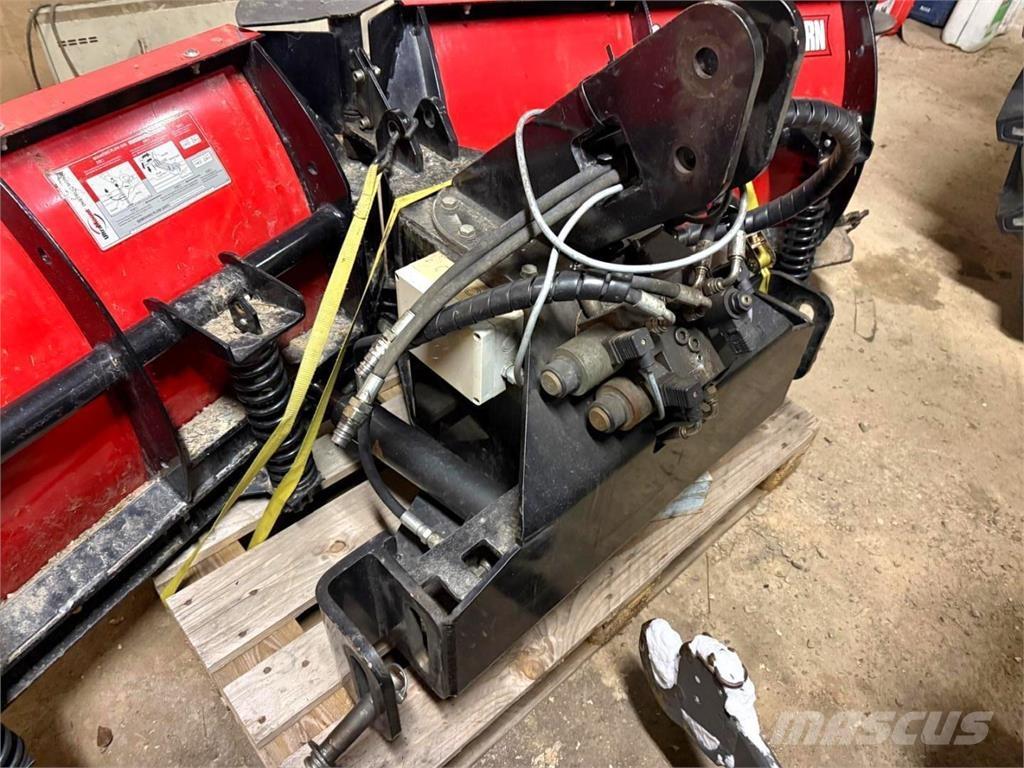 Hilltip Aura Sneskovle og -plove