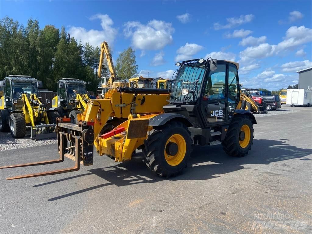 JCB 535-125 Teleskoplæssere