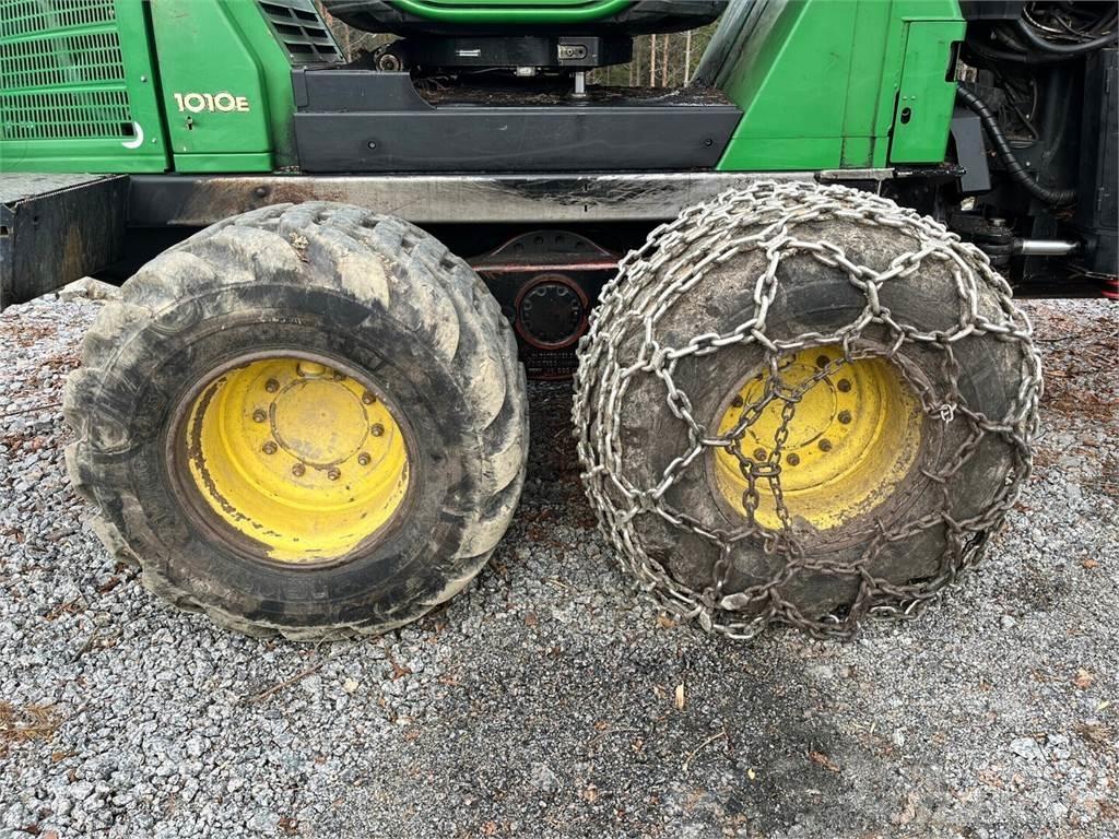 John Deere 1010E Udkørselsmaskiner