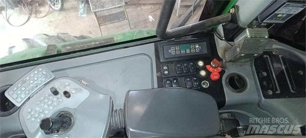 John Deere 1110E Udkørselsmaskiner