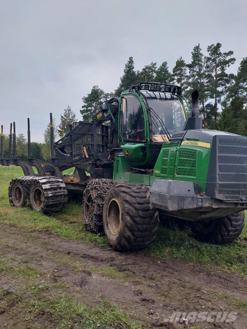 John Deere 1210G Udkørselsmaskiner