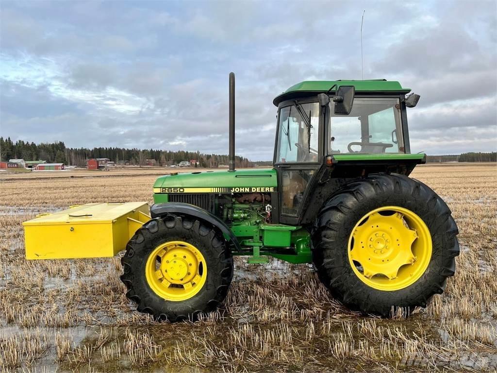 John Deere 2650 Traktorer