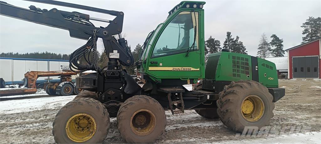 John Deere 770 D Skovningsmaskiner