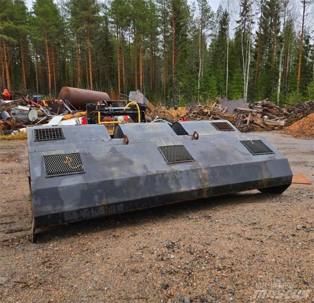  Kärkikippikauha Skovle