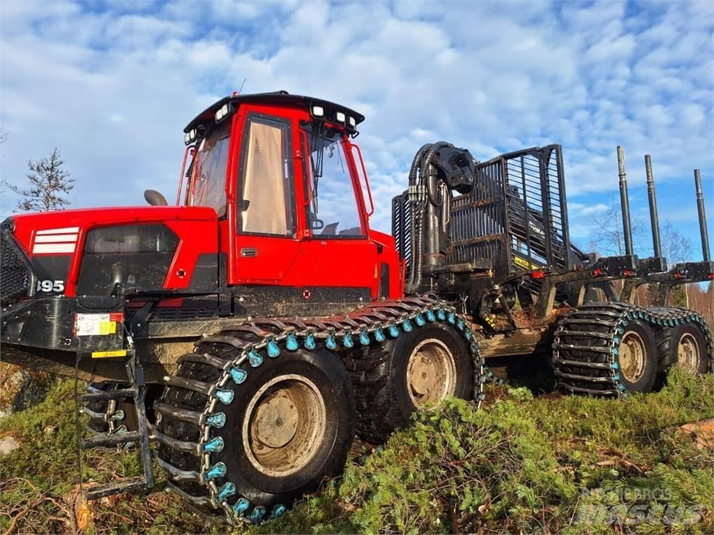 Komatsu 895 Udkørselsmaskiner