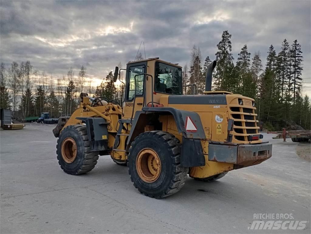 Komatsu WA 380-3H Læssemaskiner på hjul
