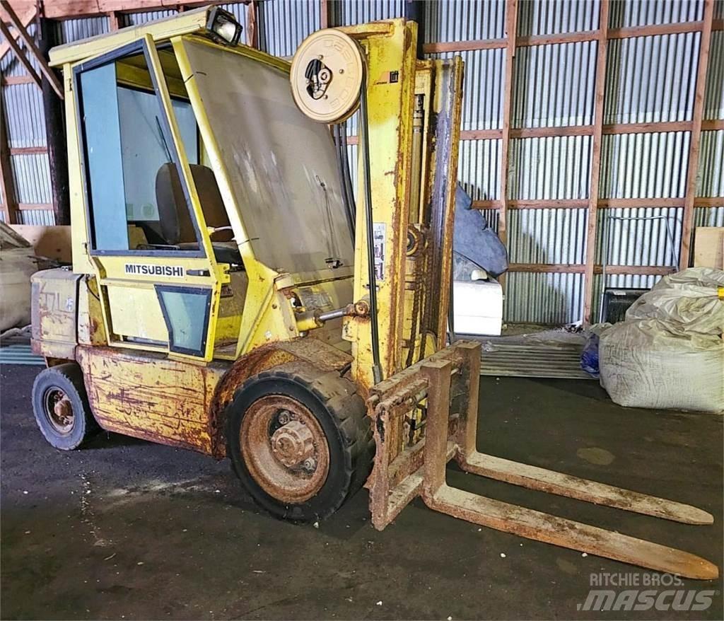 Mitsubishi FD25 Diesel gaffeltrucks