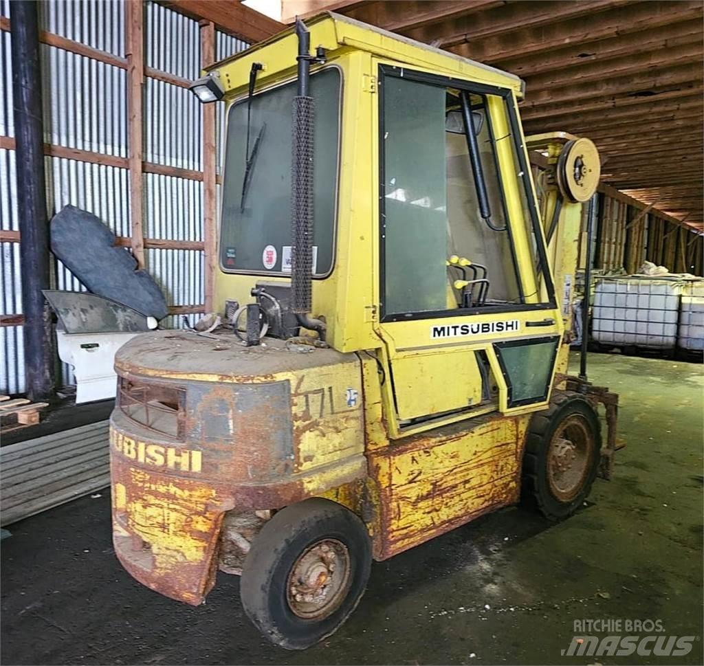 Mitsubishi FD25 Diesel gaffeltrucks