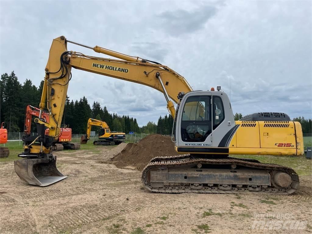 New Holland E215B Gravemaskiner på larvebånd