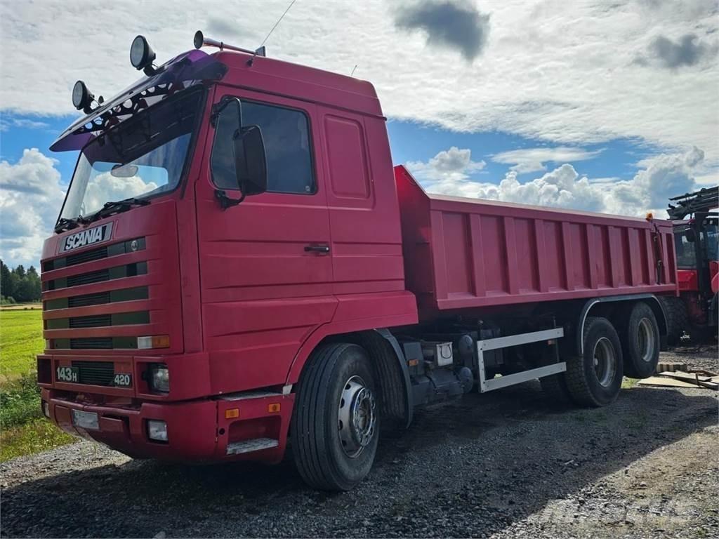 Scania 143H 6X2 Lastbiler med tip