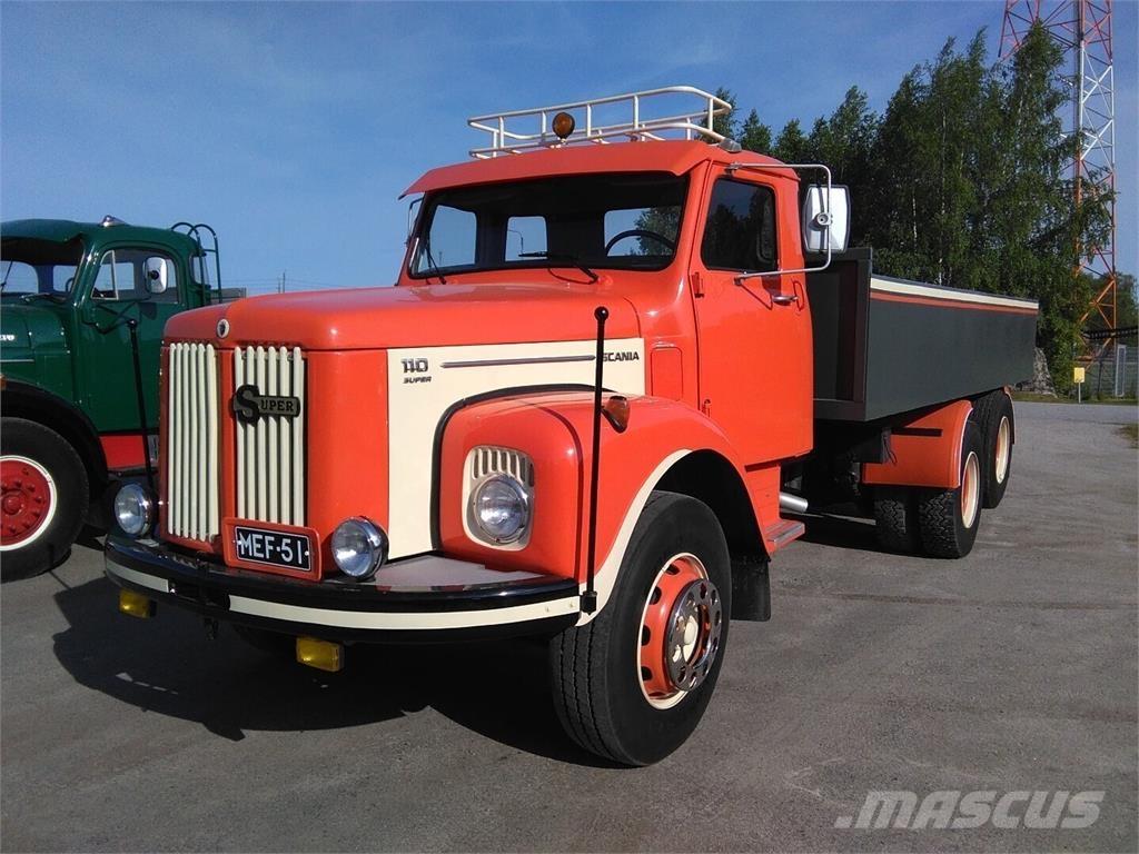 Scania LS 110 S Lastbil med lad/Flatbed