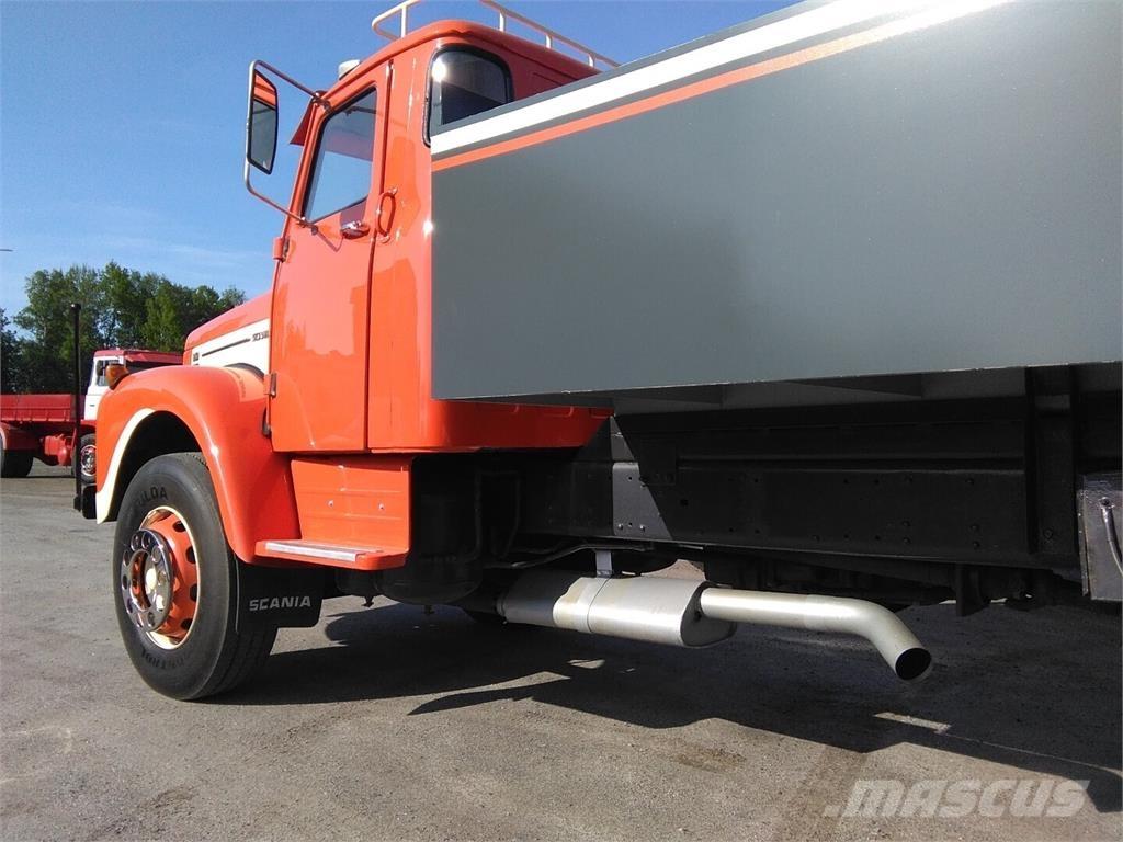 Scania LS 110 S Lastbil med lad/Flatbed