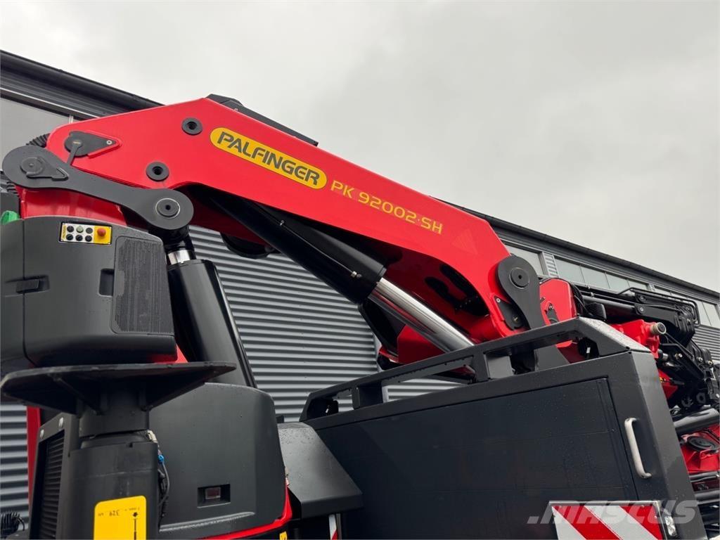 Scania R500 8X4 Lastbil med kran