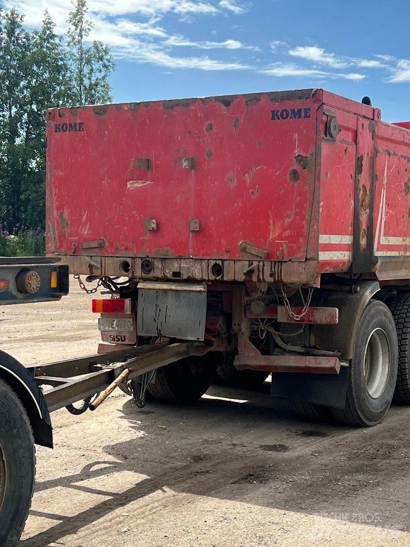 Sisu E12 Lastbiler med tip