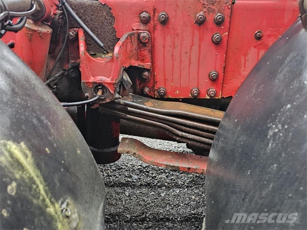 Sisu E12M 8X2 Kroghejs