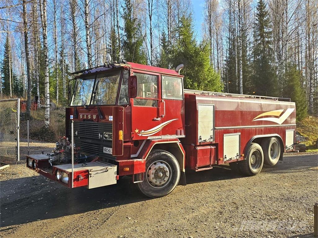 Sisu Paloauto 6X2 Andre lastbiler