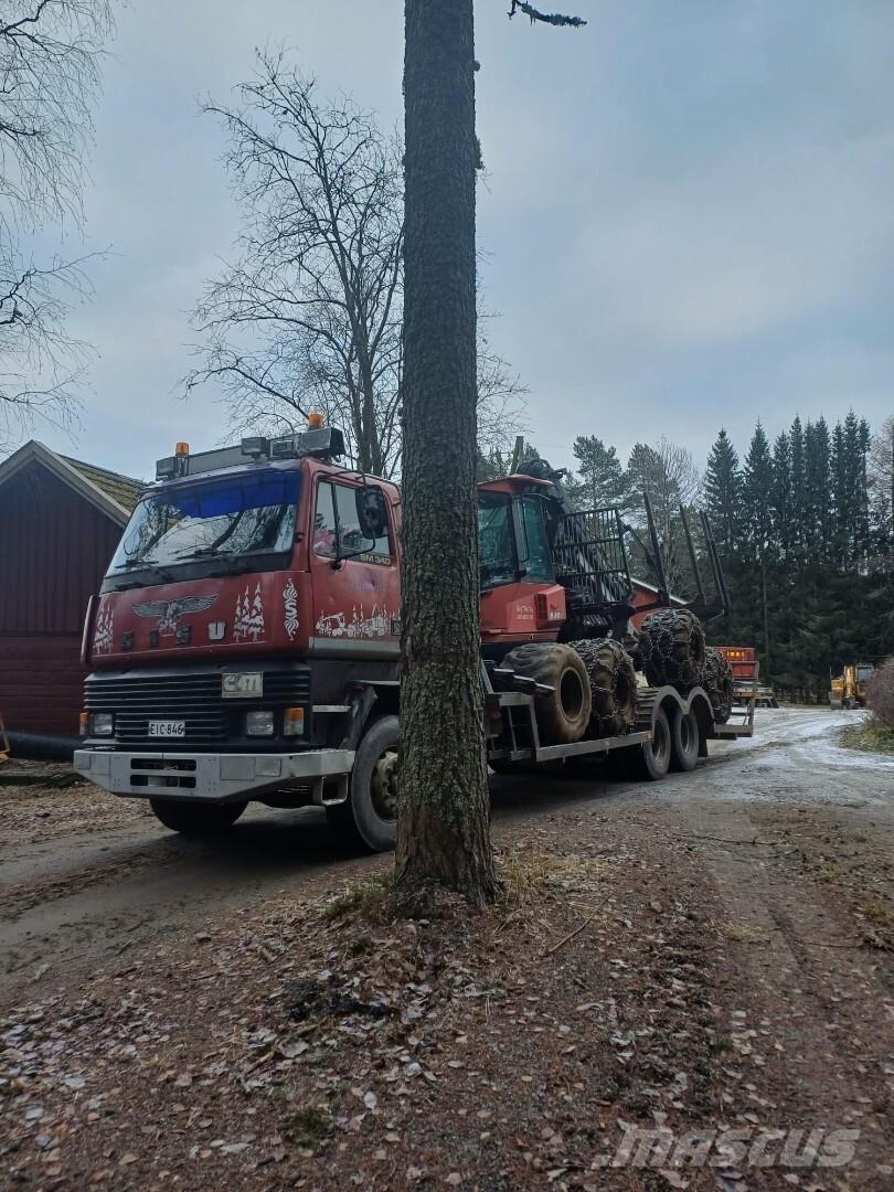 Sisu SM300 Autotransportere / Knæklad