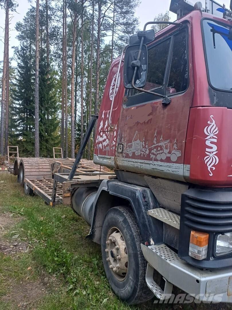 Sisu SM300 Autotransportere / Knæklad