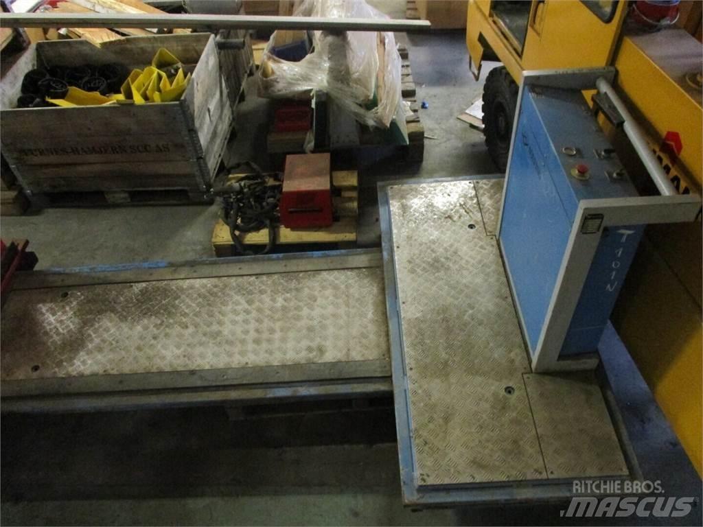  SOLVING SPT-14C Trucks - Andet