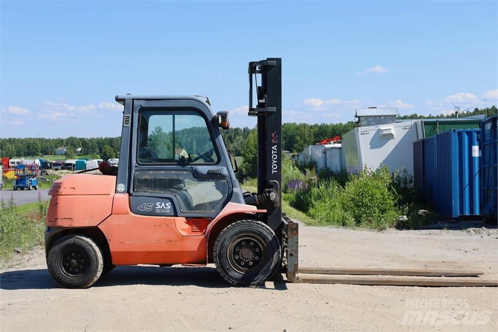 Toyota 7FD40 Diesel gaffeltrucks