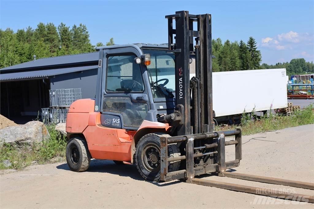 Toyota 7FD40 Diesel gaffeltrucks