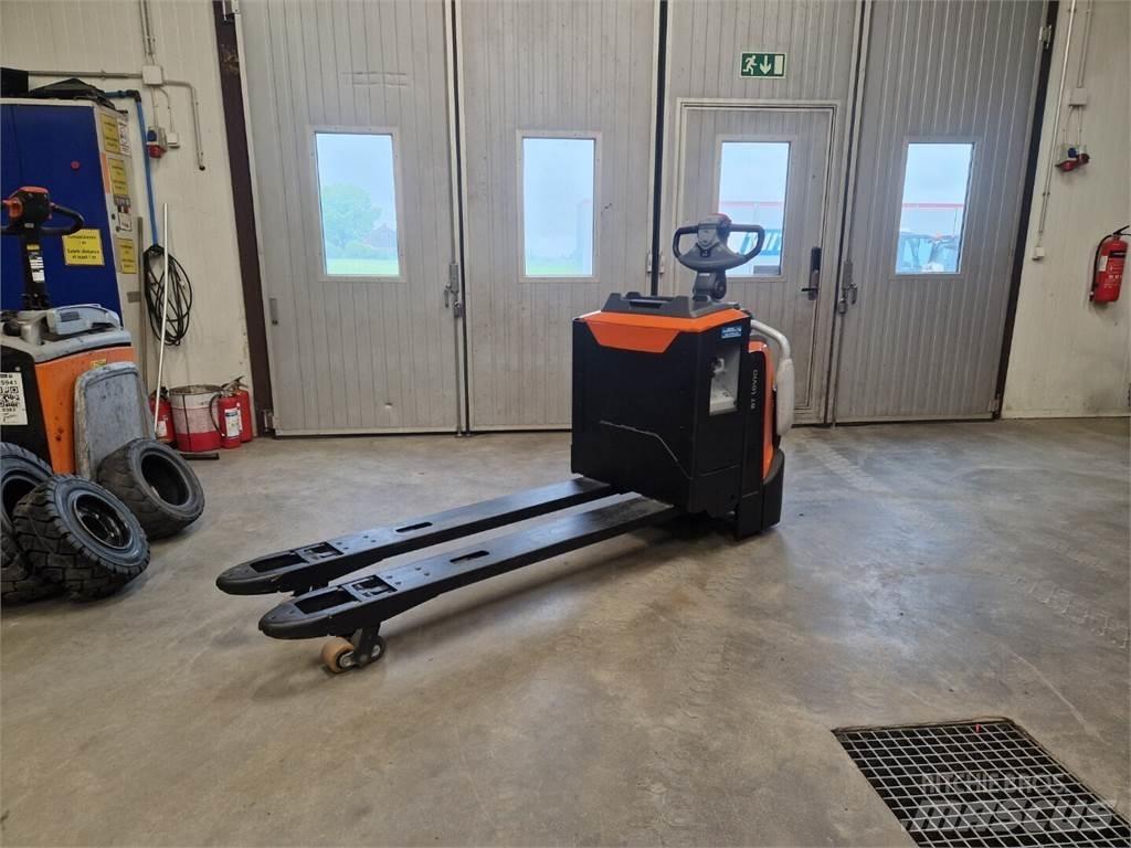 Toyota LPE 250 Gaffeltrucks - andre