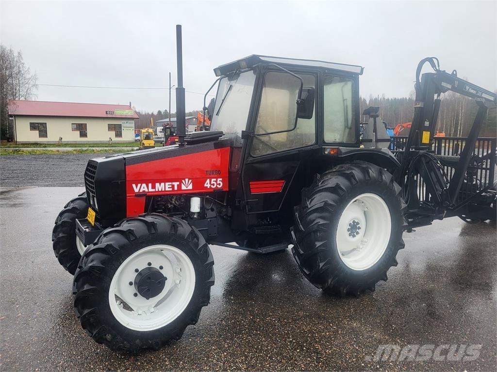 Valmet 455 Traktorer