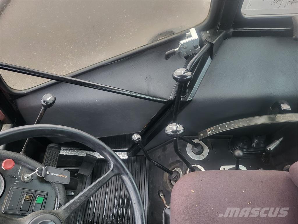 Valmet 455 Traktorer