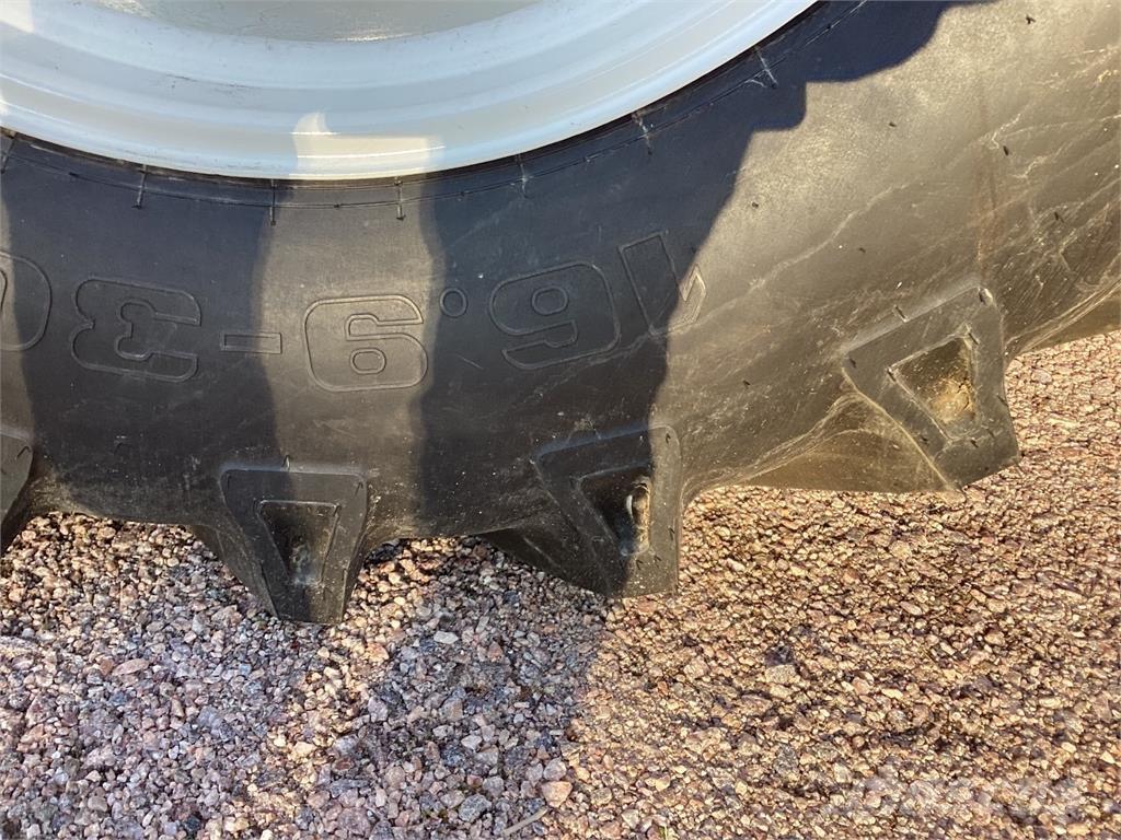 Valmet 4x4 Traktorer