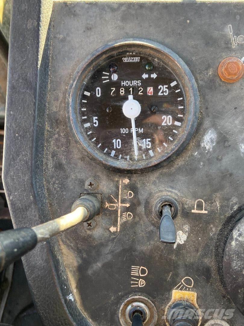 Valmet 802 Traktorer