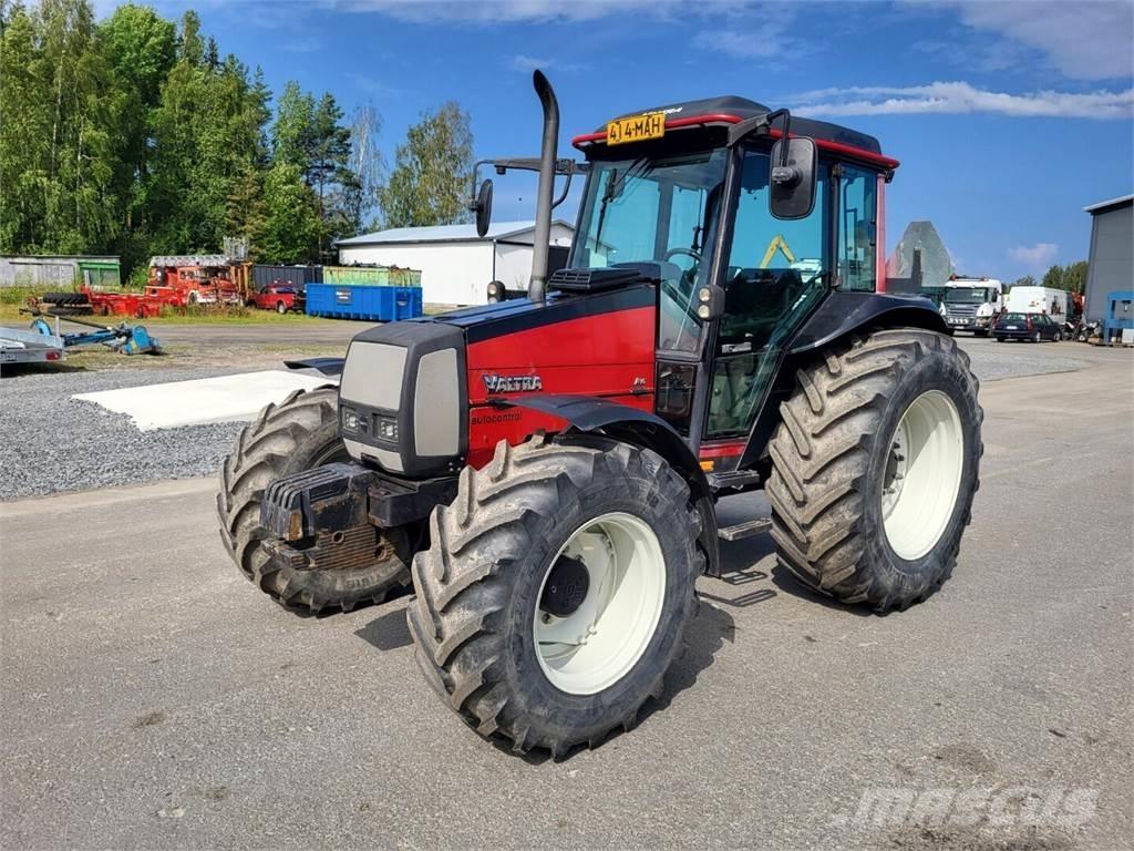 Valtra Valmet 900 Traktorer