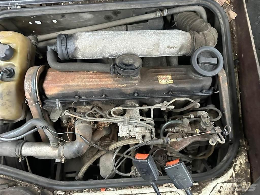 Volkswagen LT28 Lastbil med lad/Flatbed