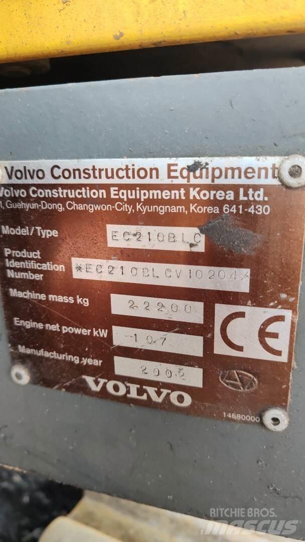 Volvo 210 B Gravemaskiner på larvebånd